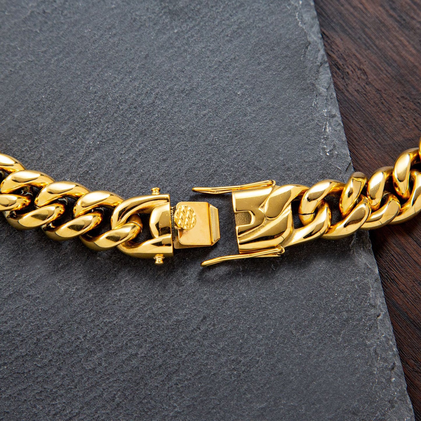 Custom Adorn 16in Necklace