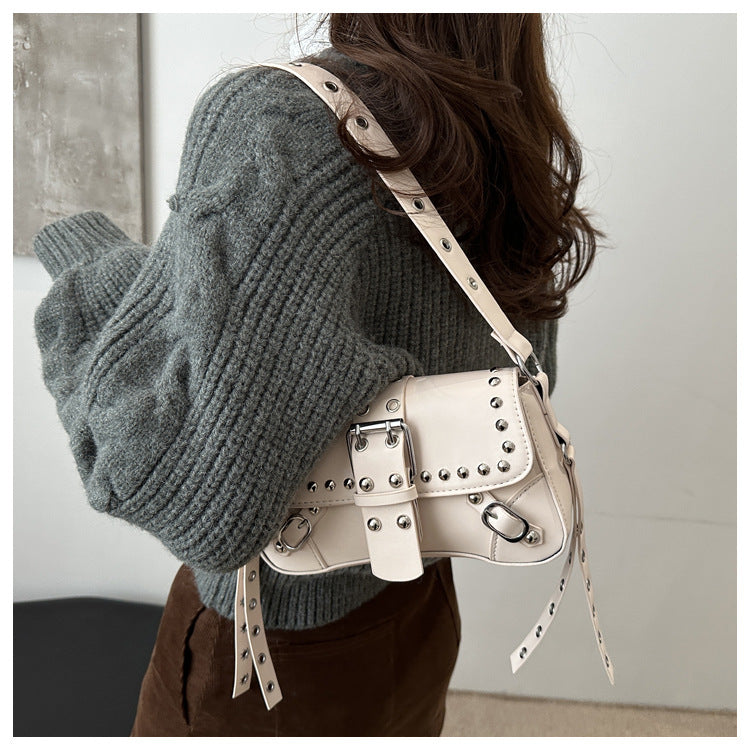 Rivets Single Shoulder Bag