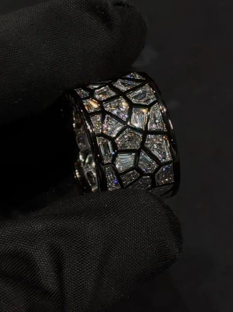 Diamond-shaped Diamond Ring