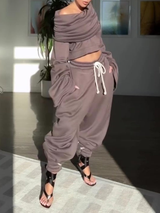 Bell-sleeved Hooded Sweatsuit