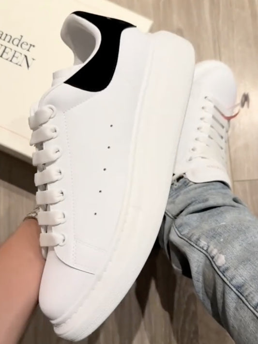 Men's White Thick-soled Sneakers
