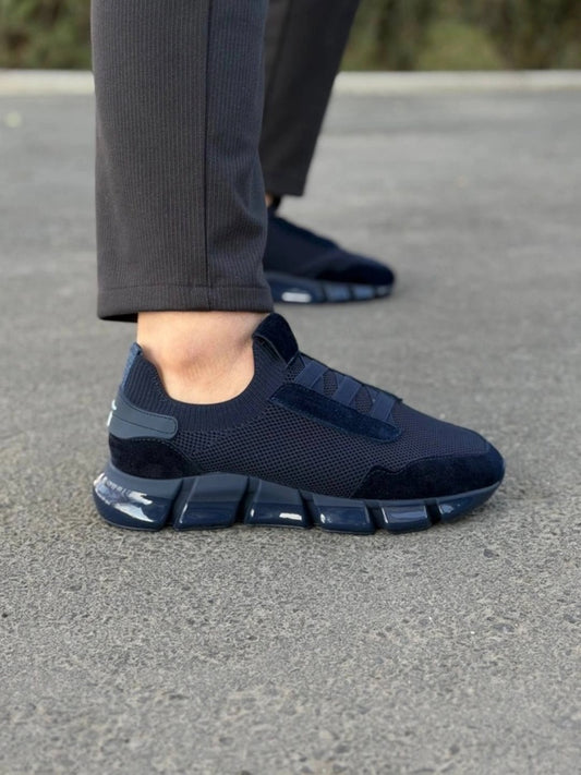 Stylish Breathable Mesh Slip-on Sneakers