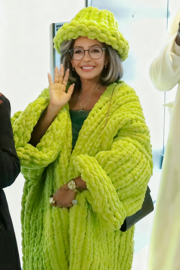 Handmade Chunky Knit Cardigan& Hat Two Pieces Set