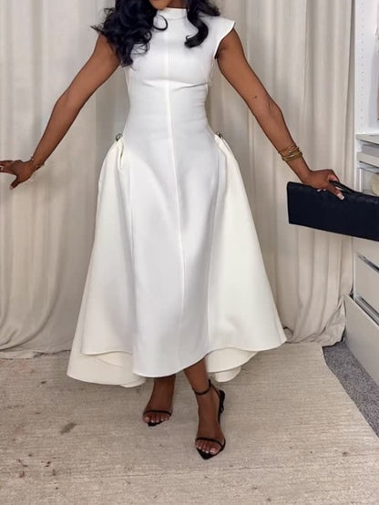 Chic Sleeveless Maxi Dress