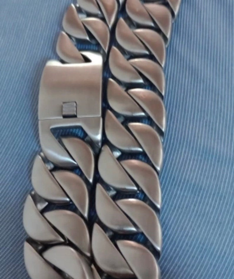 Wide Cuban Necklace