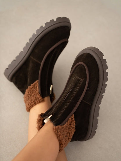 Women's Suede Boots With Front Zipper Detail And Fur Lining