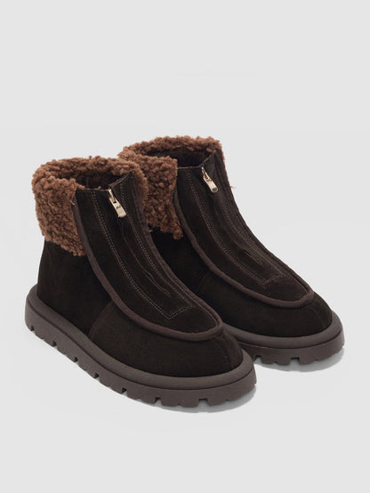 Women's Suede Boots With Front Zipper Detail And Fur Lining