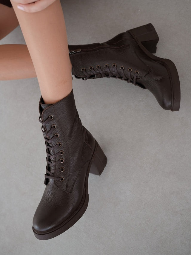 Women's Genuine Leather Lace-Up Boots