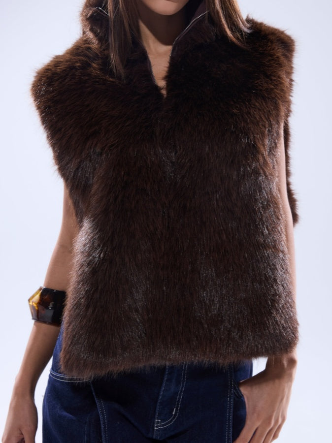 Sleeveless Plush Turtleneck Pullover Top