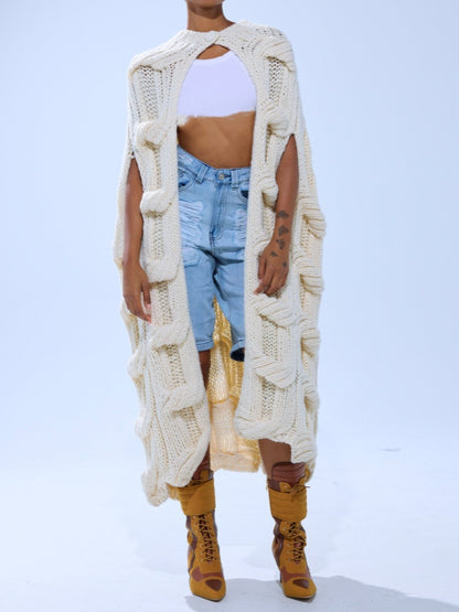 Sleeveless Textured Chunky Knit Sweater