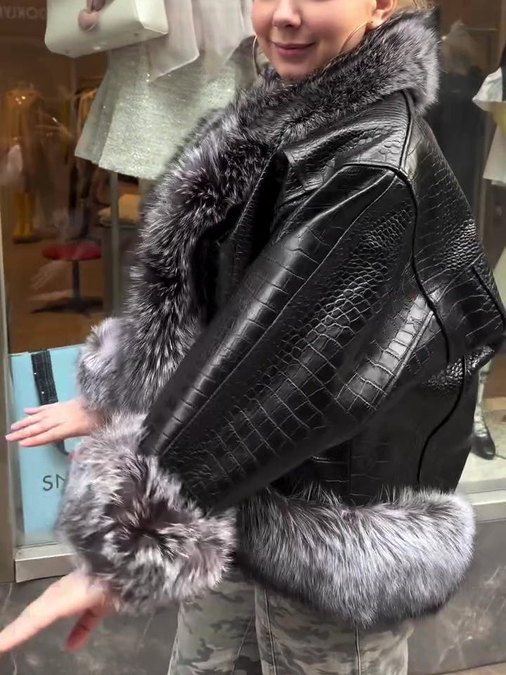 Chic Croc Print Ponho