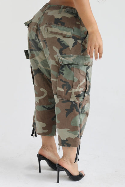 Cropped Cargo Camouflage Pants
