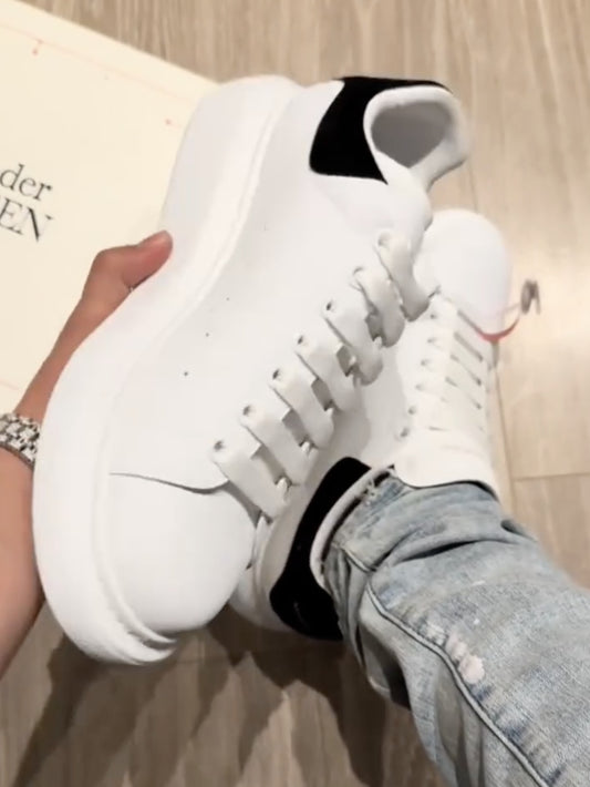 Men's White Thick-soled Sneakers