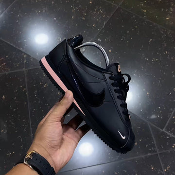 Classic Cortez Black Rose Gold Sneaker