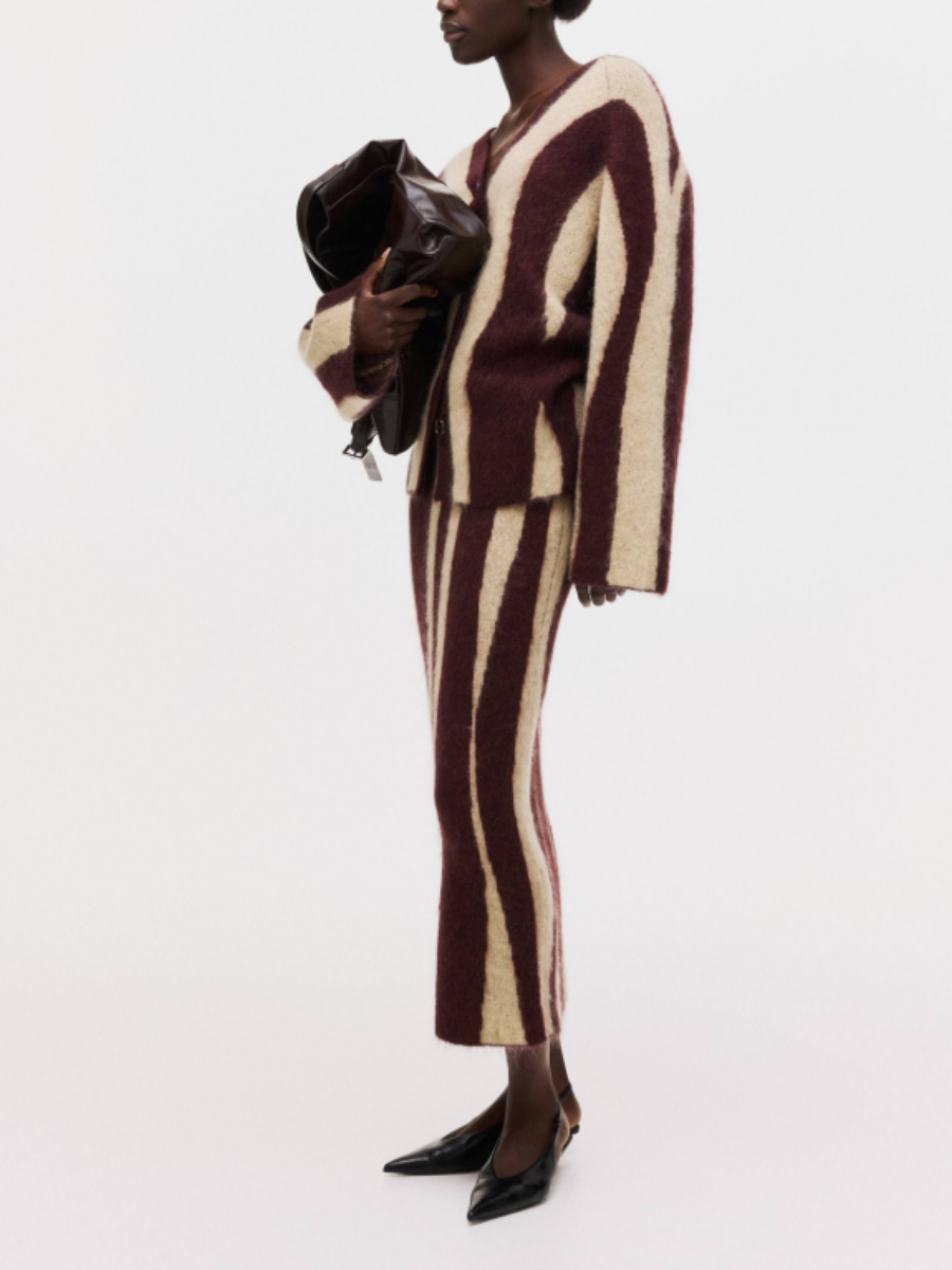 Contrast Color Coarse Stripe V-Neck Skirt Set