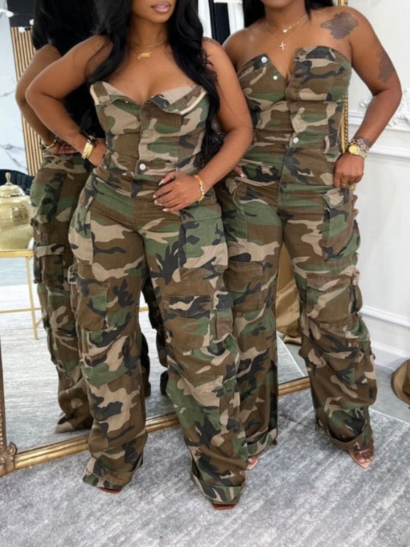 Sleeveless Camouflage Cargo Jumpsuit