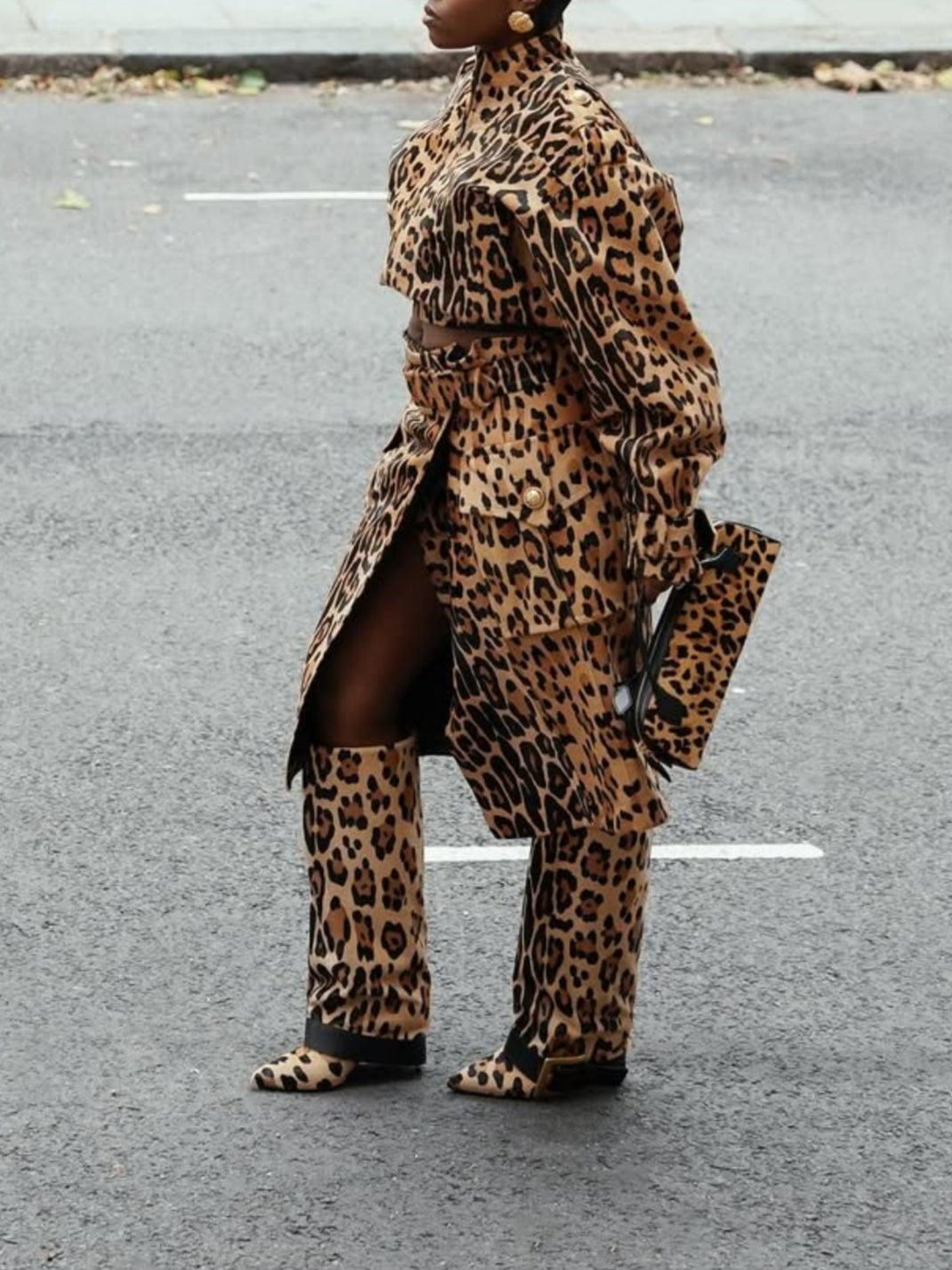 Chic Leopard Pattern Suit